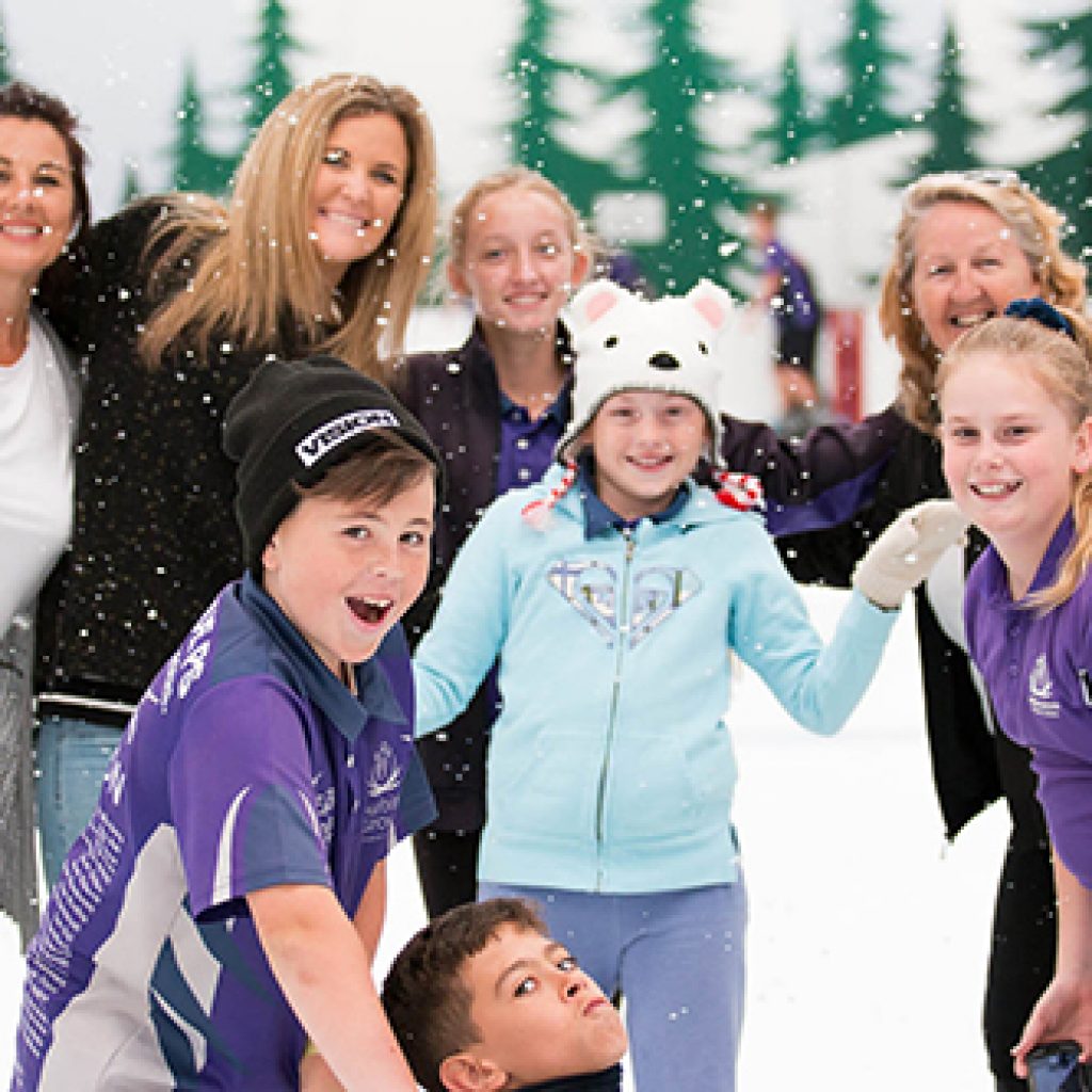 Ice skating excursions for schools